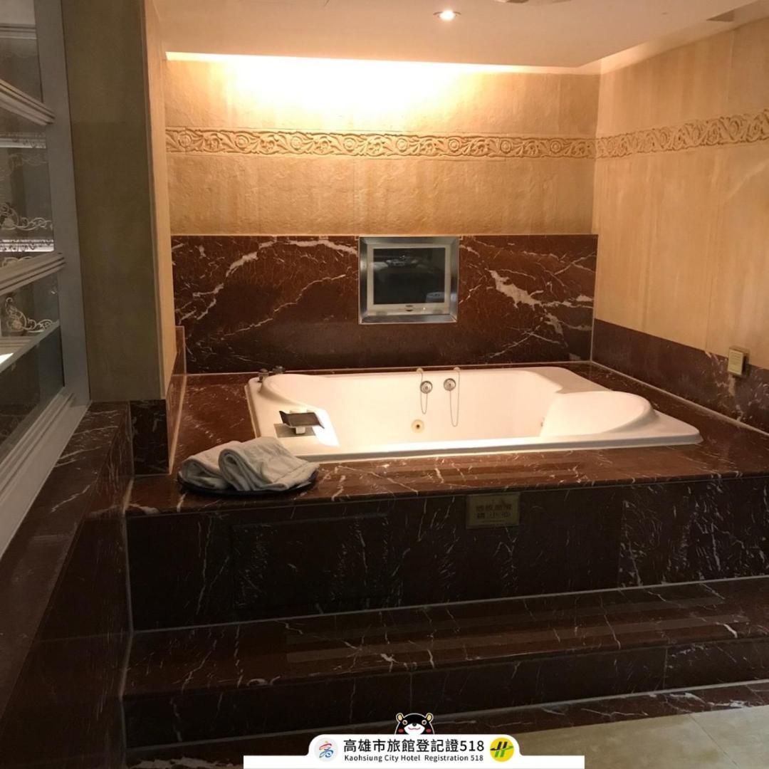 Venice Motel Kaohsziung Kültér fotó